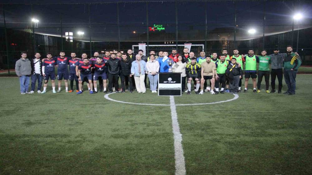 OKT Trailer&rsquo;da &ccedil;alışanlar sahaya indi
