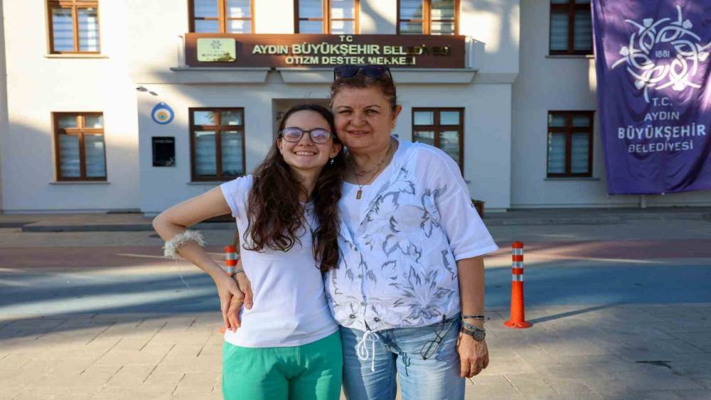 Aydın B&uuml;y&uuml;kşehir Otizmli &ouml;ğrencilere destek oluyor
