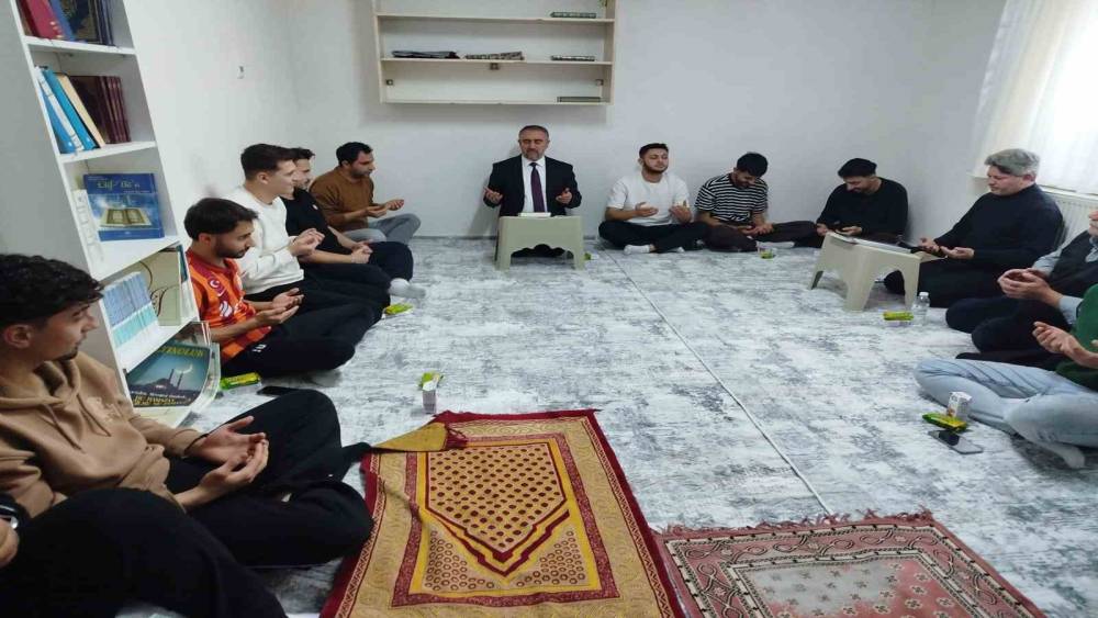 Aydın il genelindeki yurtlarda Mira&ccedil; Kandili programları d&uuml;zenlendi
