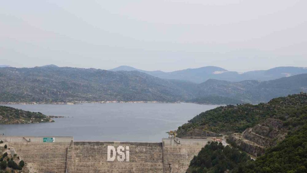 &Ccedil;ine Adnan Menderes Barajı eski g&uuml;nlerine geri d&ouml;nd&uuml;