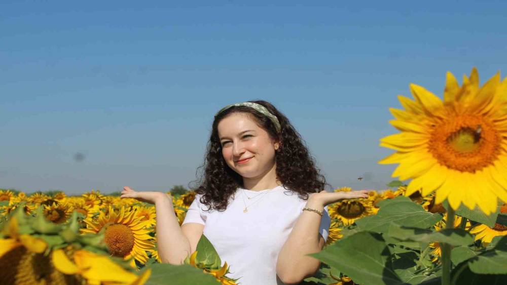 Aydın’da sarı renkleriyle şölen sunuyor

