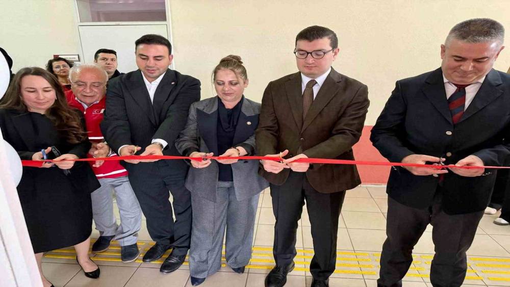 Bozdoğan Meslek Y&uuml;ksekokulu Kızılay Kamp&uuml;s Mağazası&rsquo;nın a&ccedil;ılışı yapıldı
