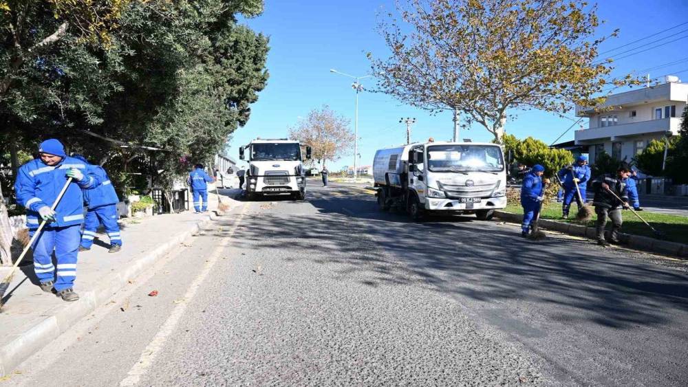 B&uuml;y&uuml;kşehir ekiplerinden Didim&rsquo;de kapsamlı &ccedil;evre temizliği