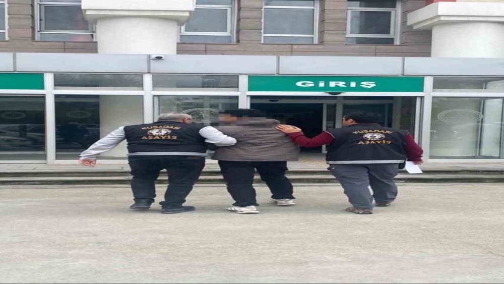 Hırsızlık su&ccedil;undan aranan şahıs Kuşadası&rsquo;nda yakalandı