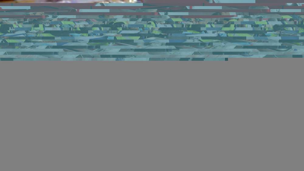 Didim&rsquo;de vatandaşlar Cumhuriyet Kent Meydanı&rsquo;nda kurulan iftar sofrasında buluştu
