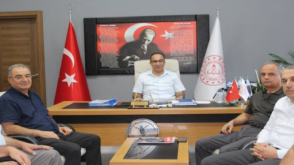 Efeler&rsquo;de yeni eğitim yılında yapılacaklar g&ouml;r&uuml;ş&uuml;ld&uuml;