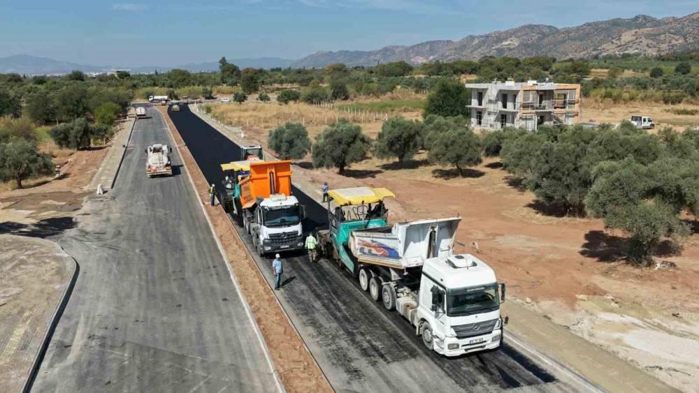 Aydın BŞB, ulaşım yatırımlarını s&uuml;rd&uuml;r&uuml;yor
