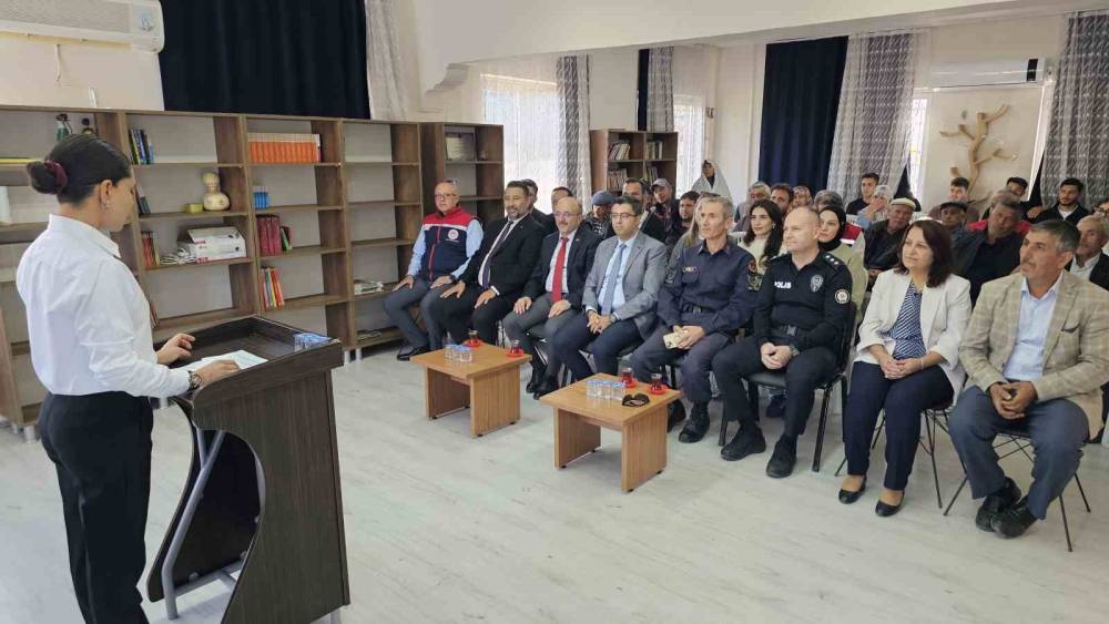 Yenipazar’da Bitkisel Üretimde Kalite ve Gıda Güvenliği Toplantısı Yapıldı