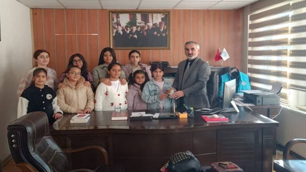 GERMENCİKLİ MİNİKLERDEN GAZZE&rsquo;YE ANLAMLI DESTEK