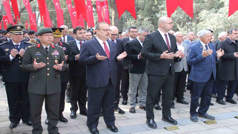 &Ccedil;anakkale şehitleri Aydın&rsquo;da dualarla anıldı
