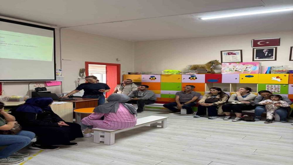 S&ouml;ke&rsquo;de &ccedil;ocukların sağlıklı gelişimi i&ccedil;in eğitim verildi
