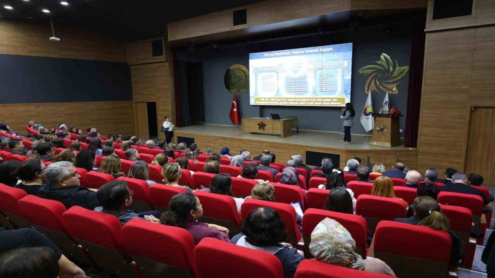 Nazilli&rsquo;de &ouml;ğretmenlere okul g&uuml;venliği eğitimi verildi
