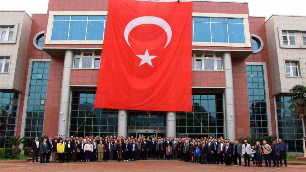 AD&Uuml;&rsquo;de geleneksel bayramlaşma t&ouml;reni ger&ccedil;ekleşti