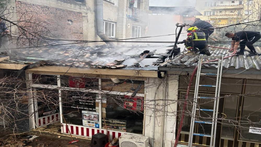 Buharkent&rsquo;te iş yeri yangını
