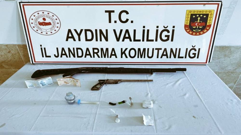 Nazilli’de jandarma ekipleri uyuşturucuya geçit vermiyor: 1 tutuklama
