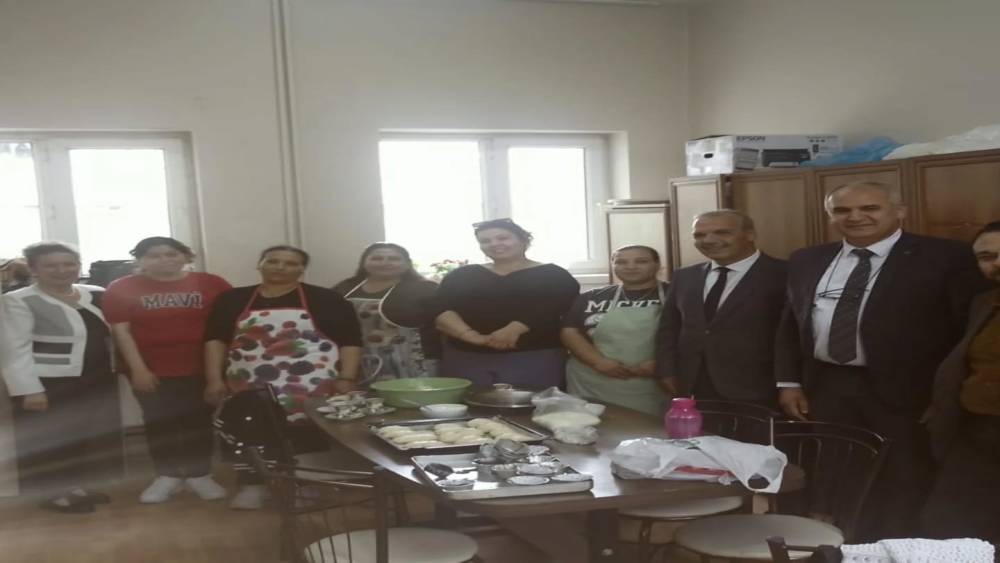 Ko&ccedil;arlı Halk Eğitimi Merkezi&rsquo;nde &ccedil;alışmalar yerinde g&ouml;r&uuml;ld&uuml;
