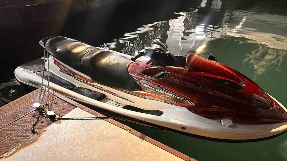Jet-ski ile ka&ccedil;tı, Milli Park&rsquo;ta yakalandı
