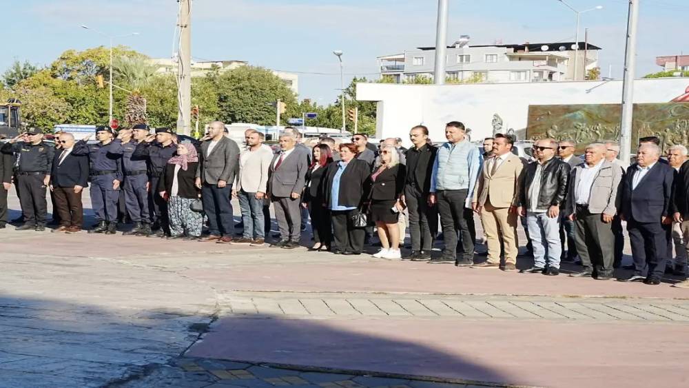 Germencik&rsquo;te Muhtarlar G&uuml;n&uuml; kutlandı
