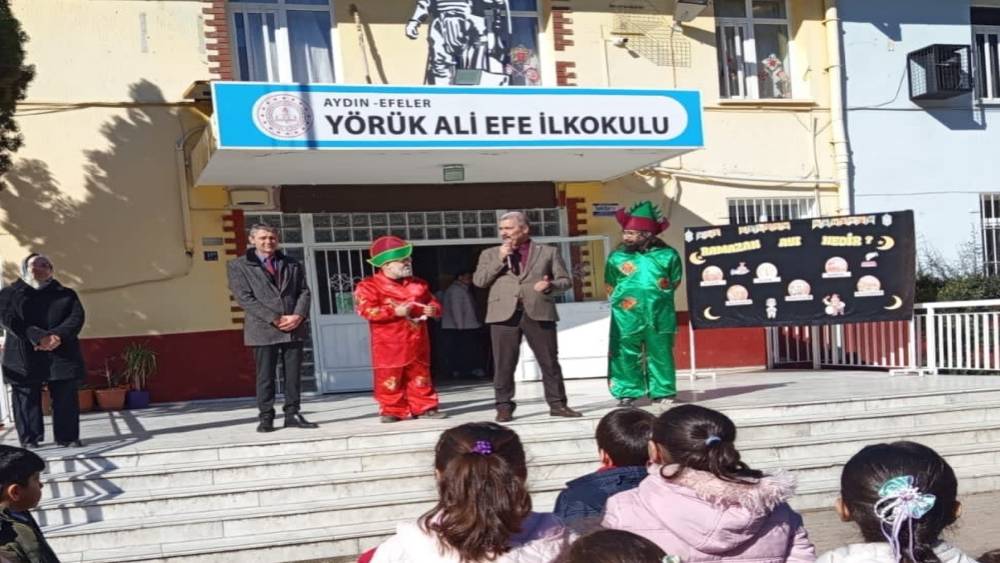 Efeler&rsquo;de değerler eğitimi vurgulu Ramazan etkinliği
