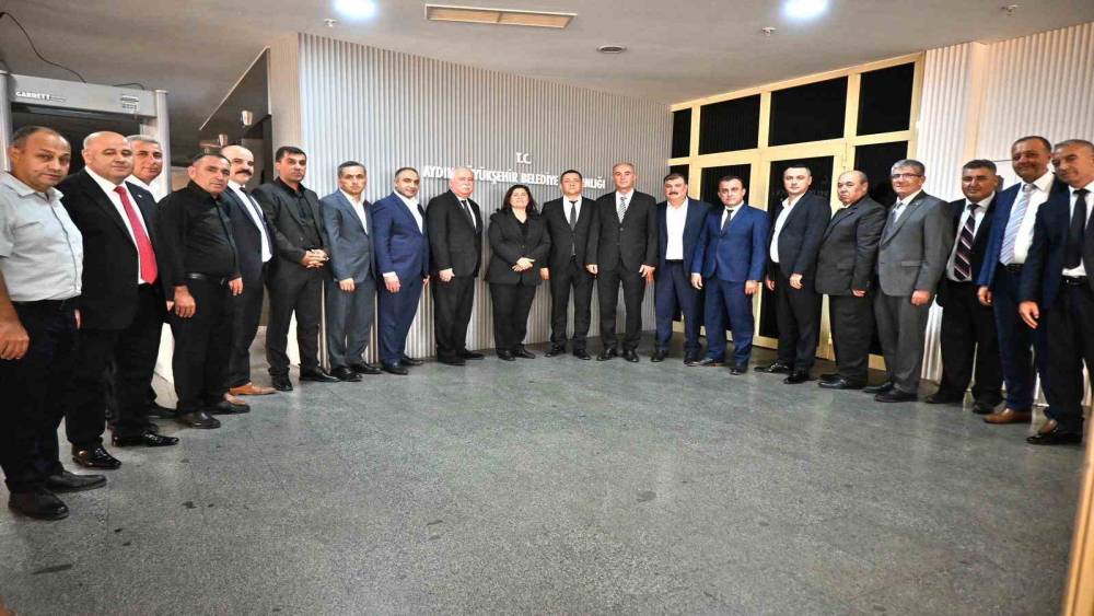 Başkan Çerçioğlu’na hayırlı olsun ziyaretleri sürüyor