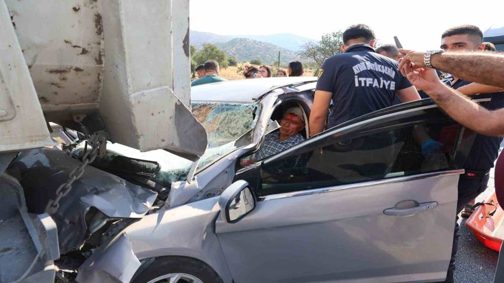 Aydın-Muğla kara yolunda can pazarı