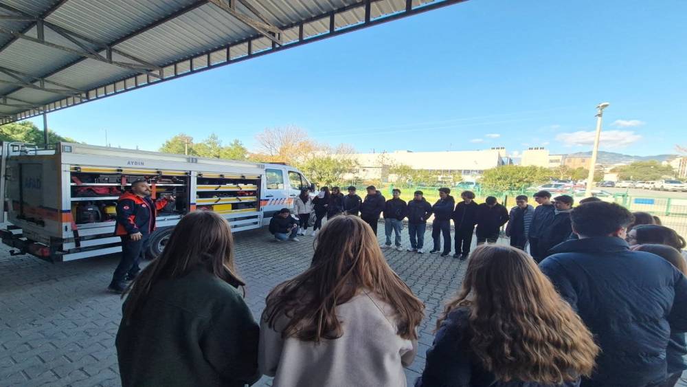 AFAD Aydın&rsquo;da farkındalık eğitimleri s&uuml;r&uuml;yor