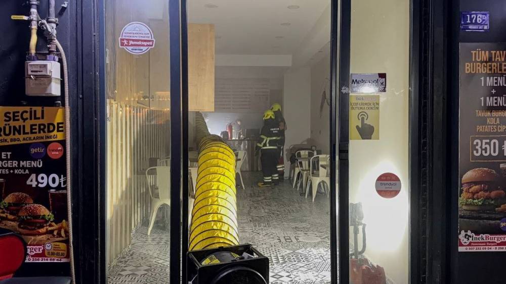 Aydın&rsquo;da iş yerinde yangın paniği
