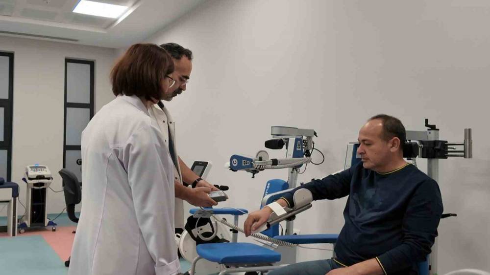 AYDIN ŞEHİR HASTANESİ HASTALARA HİZMET VERMEYE BAŞLADI