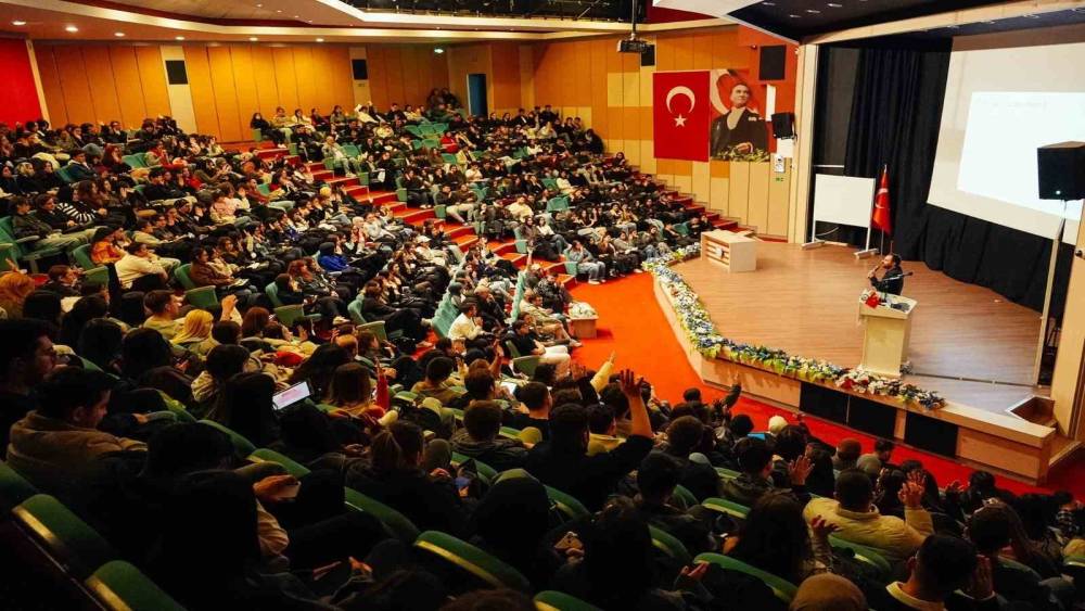 AD&Uuml;&rsquo;DE TEMEL YAPAY ZEKA EĞİTİMİ TAMAMLANDI