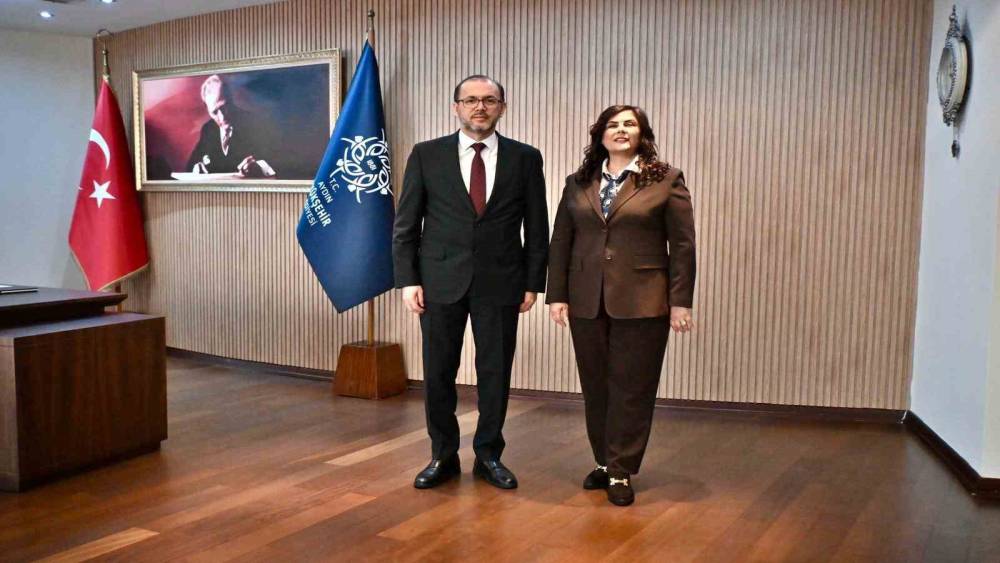 Başkan &Ccedil;er&ccedil;ioğlu Bakan Yardımcısı Okumuş&rsquo;u ağırladı
