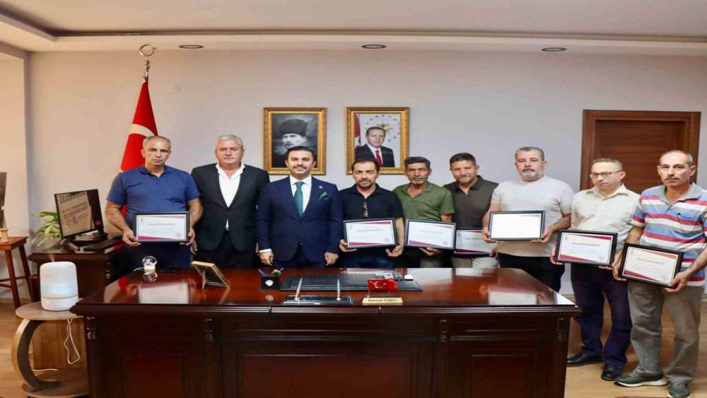 Ko&ccedil;arlı Kaymakamı Taşkın, 25 yıllık esnaflarla bir araya geldi

