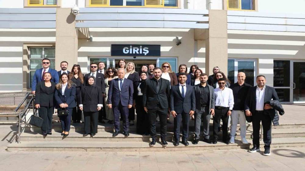 Aydın&rsquo;da s&ouml;zleşmeli personelin memuriyet heyecanı
