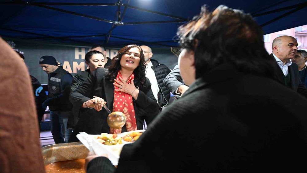 BAŞKAN &Ccedil;ER&Ccedil;İOĞLU S&Ouml;KE&rsquo;DE KURULAN İFTAR SOFRASINDA VATANDAŞLARLA BULUŞTU