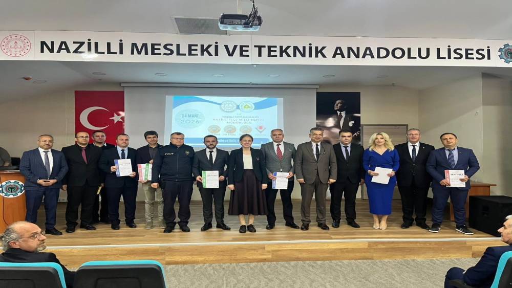 Nazilli&rsquo;de projeleri ile dereceye giren okullar i&ccedil;in &ouml;d&uuml;l t&ouml;reni d&uuml;zenlendi
