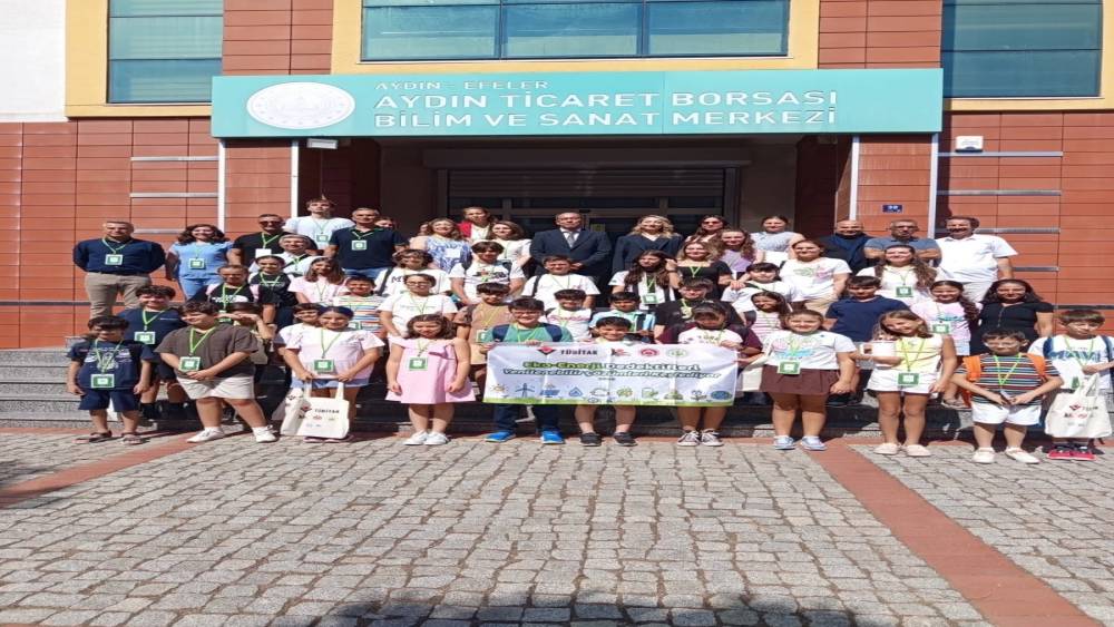Efeler&rsquo;de &ouml;ğrenciler yenilenebilir enerjinin izini s&uuml;recek
