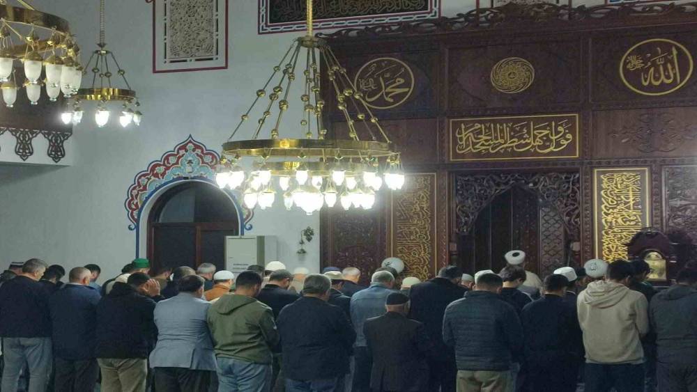 Efeler&rsquo;de sabah namazı buluşması d&uuml;zenlendi
