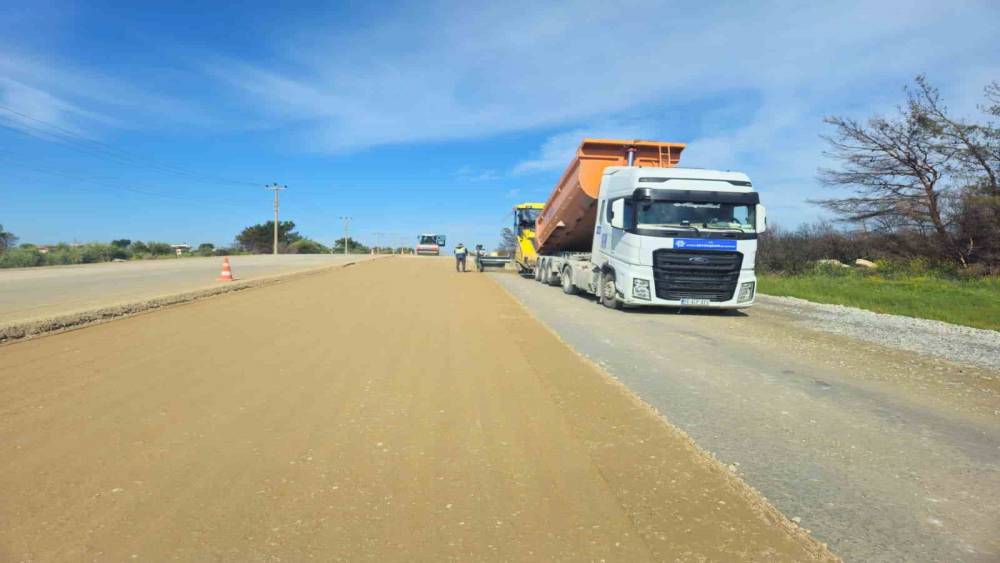 Aydın&rsquo;da 17 il&ccedil;ede eş zamanlı yol seferberliği
