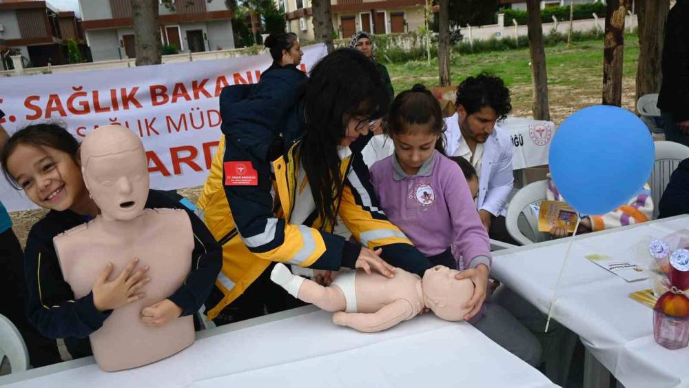 Kuşadası’nda sağlıklı çocuk, sağlıklı gelecek projesi başladı