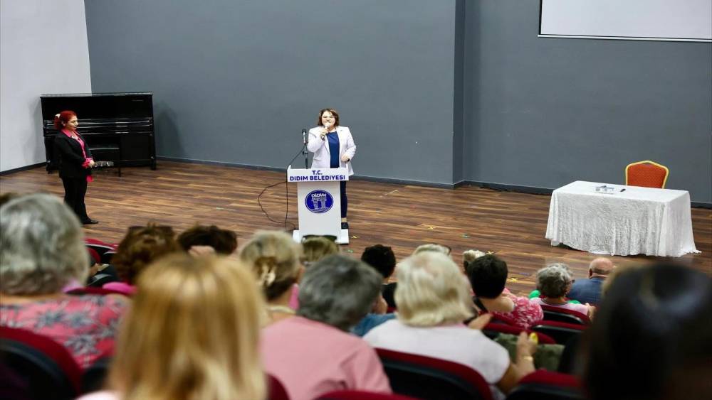 DİDİM’DE MEME KANSERİ FARKINDALIK ETKİNLİĞİ GERÇEKLEŞTİRİLDİ