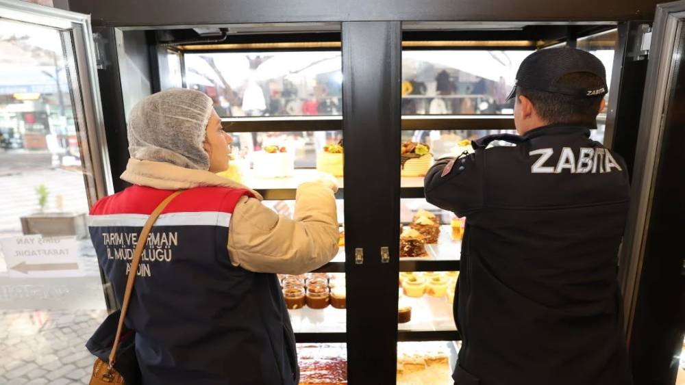 İncirliova zabıtasından &rsquo;yeni yıl&rsquo; denetimi
