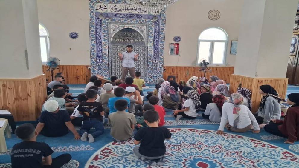 S&ouml;ke&rsquo;de Yaz Kur&rsquo;an Kurslarında değerler eğitimi seminerleri devam ediyor
