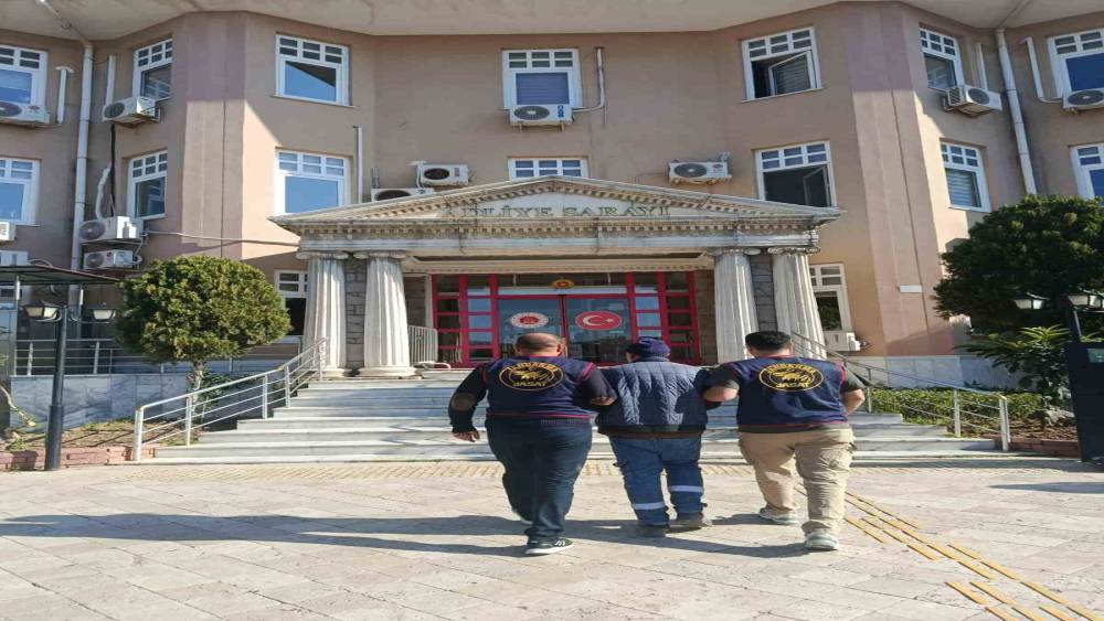 Hapis cezasıyla aranan şahıs Didim&rsquo;de yakalandı
