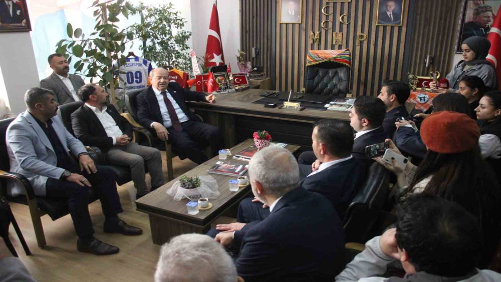 Yakınlarının haber alamadığı yaşlı kadın balkonda bulundu
