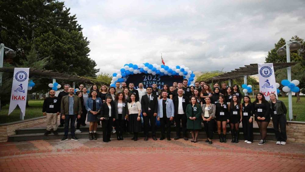 ADÜ’de 2025 mezunları buluştu