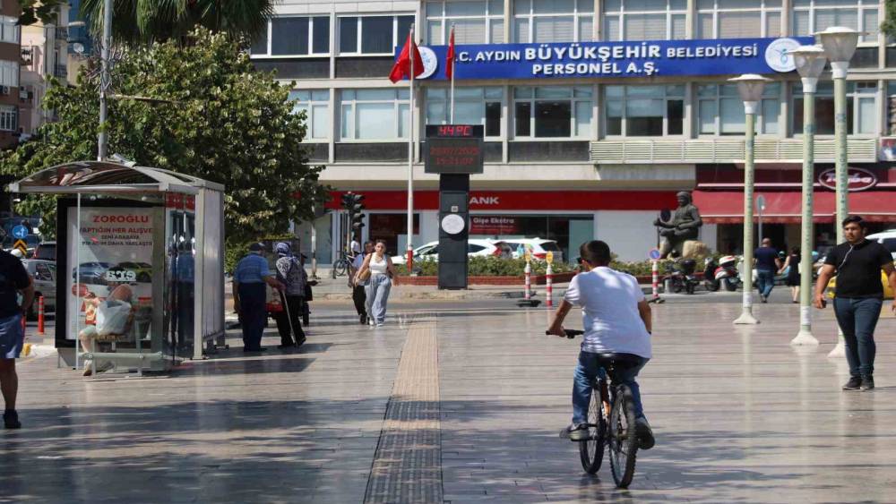 Aydın&rsquo;a ikamet aldıran yabancı sayısı y&uuml;zde 9 arttı
