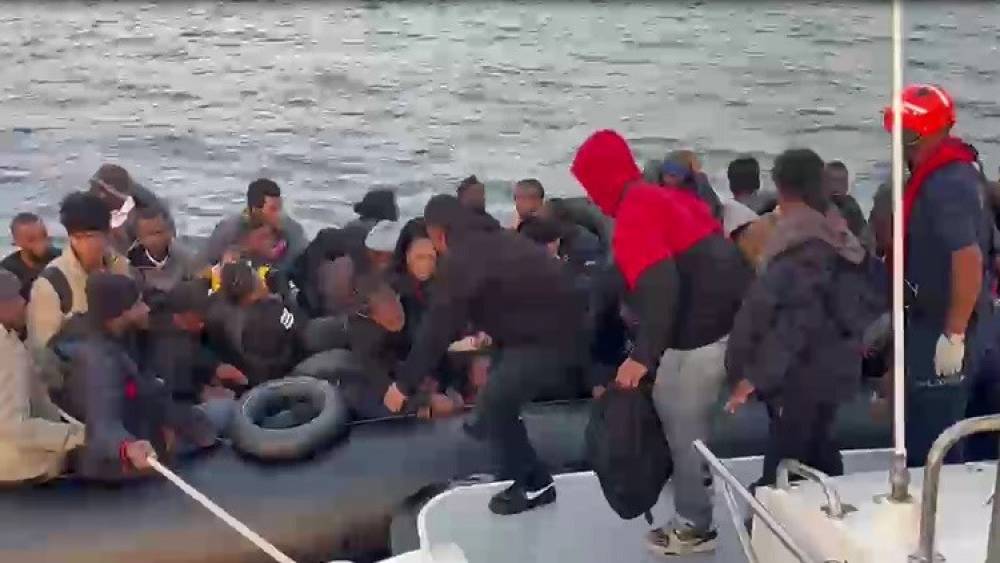 Didim&rsquo;de d&uuml;zensiz g&ouml;&ccedil;men operasyonu
