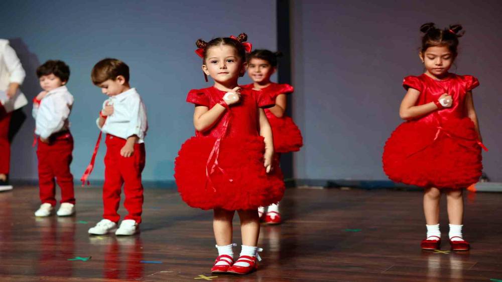 Didim Belediyesi kreş ve gündüz bakımevinde 29 Ekim coşkusu yaşandı