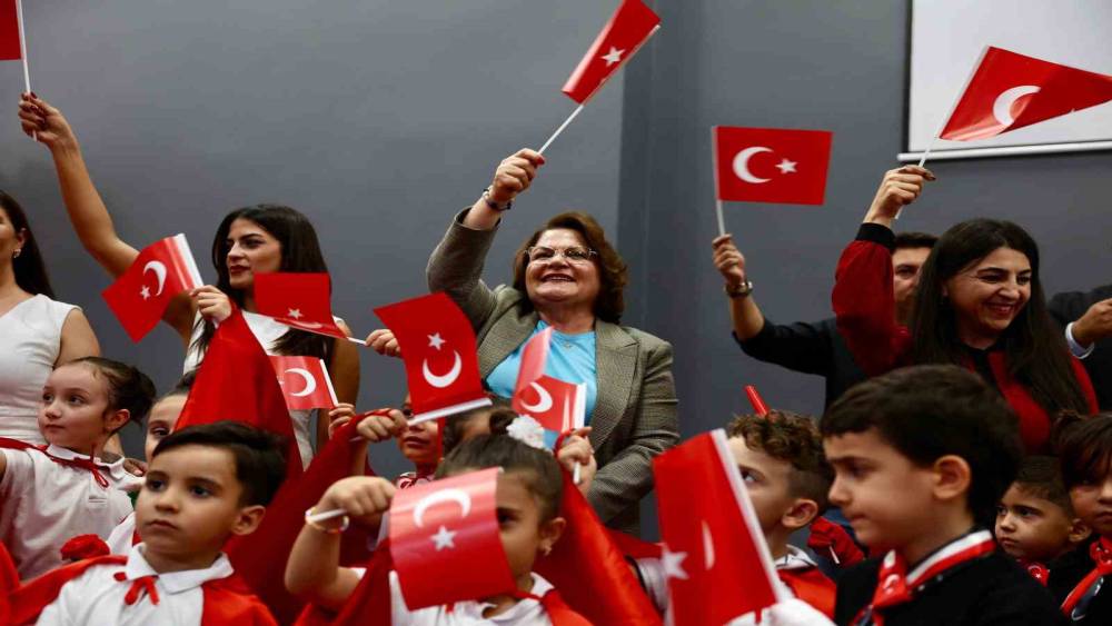 Didim Belediyesi kreş ve gündüz bakımevinde 29 Ekim coşkusu yaşandı