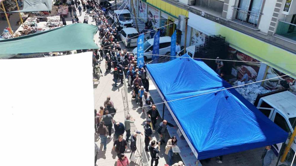 Binlerce fide S&ouml;ke&rsquo;de vatandaşlarla buluştu
