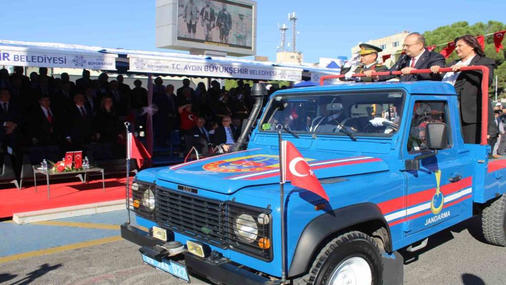 Aydın’da 29 Ekim Cumhuriyet Bayramı coşkuyla kutlandı